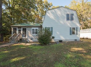 246 Edgewater Ln, Lancaster, VA 22503