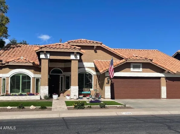 1526 W DEVON Drive, Gilbert, AZ 85233