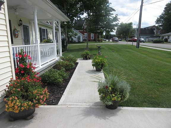 2nd image of 402 N Main St Lot 5