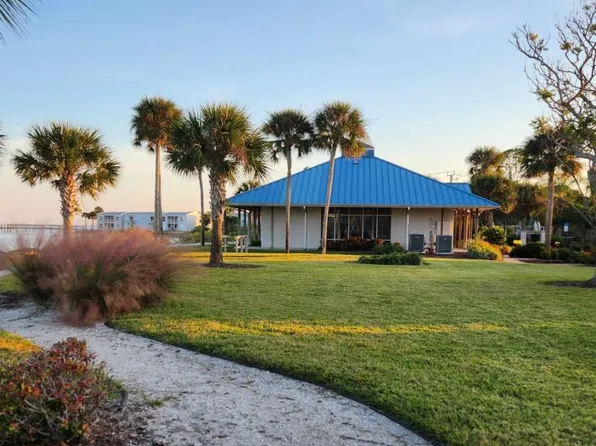Sailpoint Bay