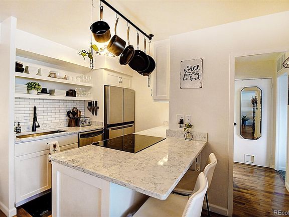 5th image of 790 N Washington St APT 607