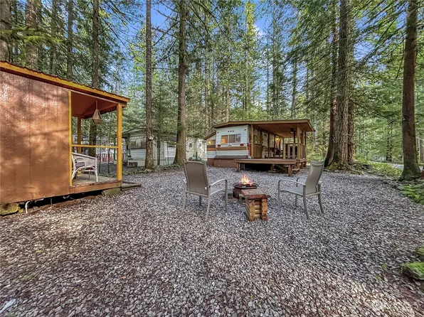 80 3 Sunset Circle, Deming, WA 98244