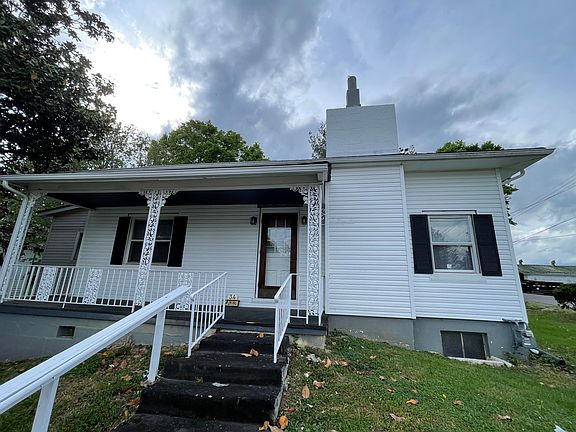 2nd image of 34 Hays St