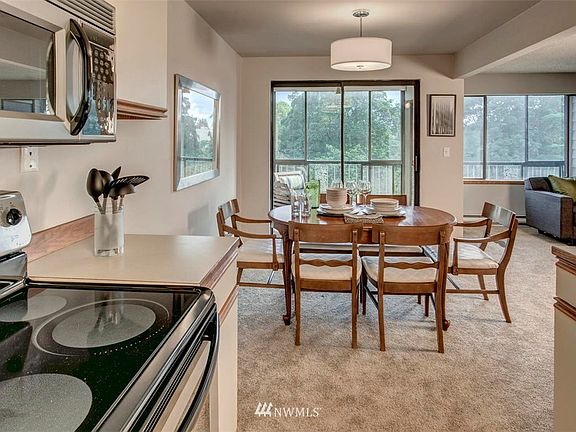 4th image of 7320 E Greenlake Drive N #302