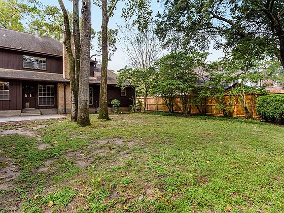 3rd image of 3514 Maple Park Dr