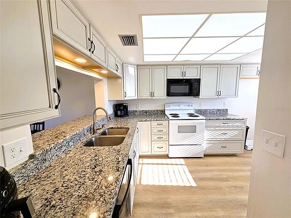 2nd image of 401 150th Ave APT 223