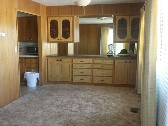 2nd image of 1709 NE 78th St