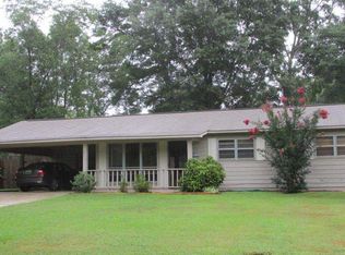 215 Law Cir, Boaz, AL 35957
