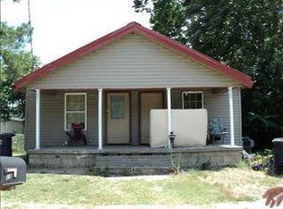 611 W 10th St, Shawnee, OK 74801