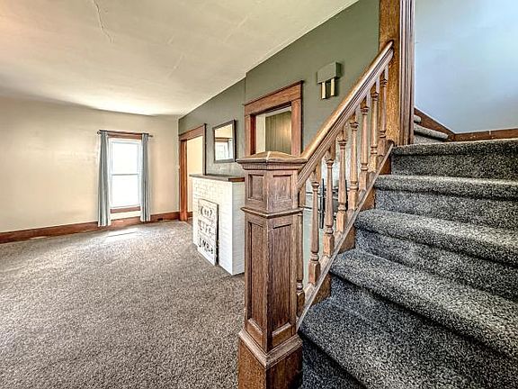4th image of 207 Central Ave #6