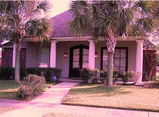 10816 Hilltree Dr, Baton Rouge, LA 70810