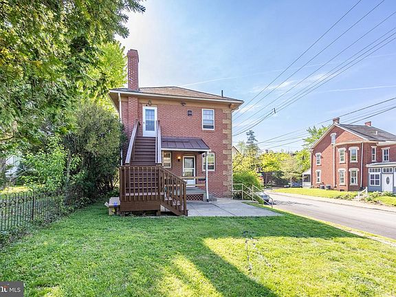 3rd image of 501 N Charlotte St