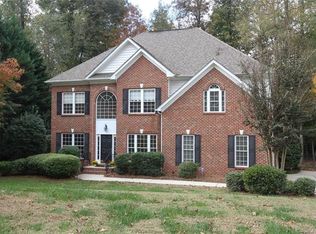 505 Shadow Cove Ln, Clover, SC 29710