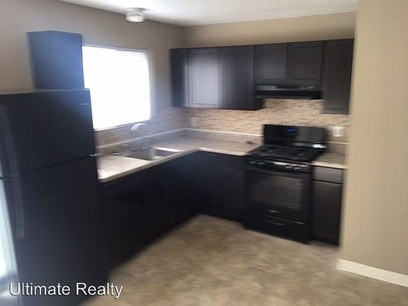 5th image of 3240 Greenway Chase Dr