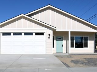 805 S Jackson Ave, Warden, WA 98857