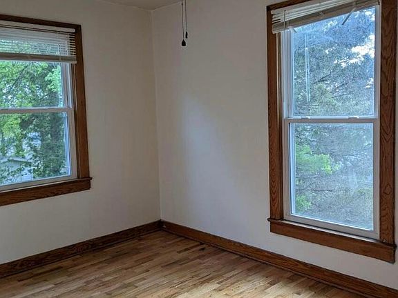 5th image of 1629 Whitener St