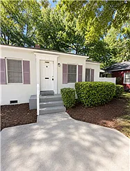 1320 E 54th St