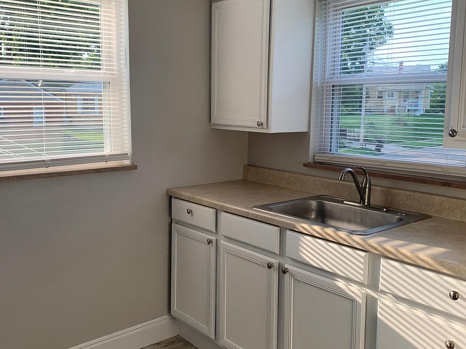 1st image of 6500 Parrish Ave #2