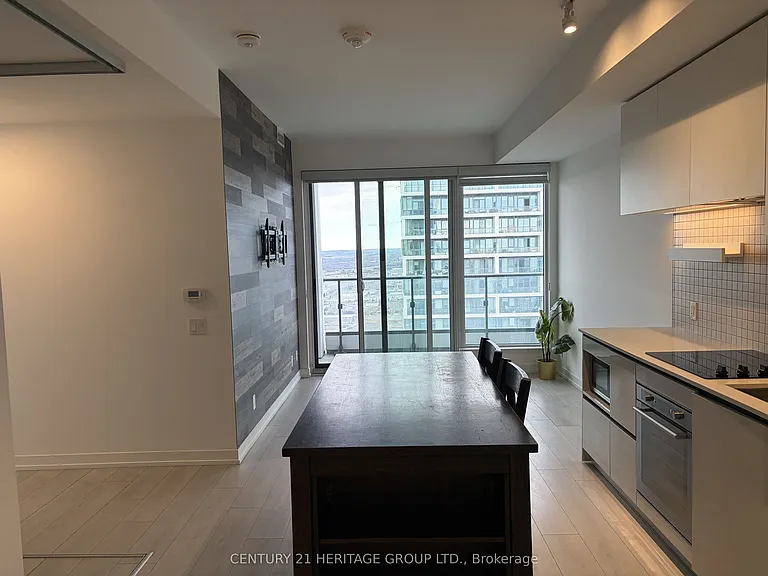 5 Buttermill Ave #6001 — Photo 16