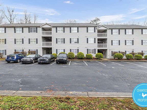 5th image of 1041 W Barton St #11430408
