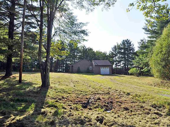 2nd image of 39 Pine Dr N