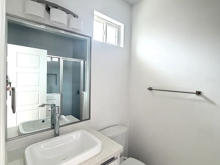 1625 W Marlin St #2 — Photo 9