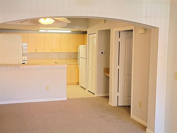 5th image of 102 SW Peacock Blvd #2105