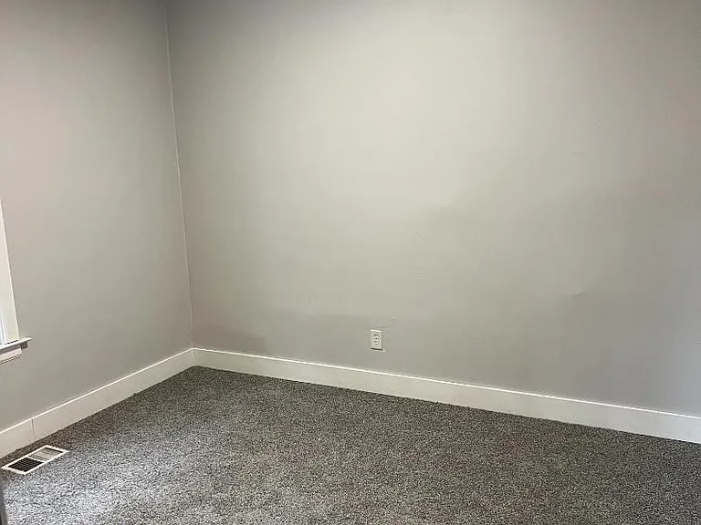 Unit Photo