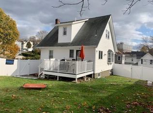 16 Richmond St, Weymouth, MA 02188