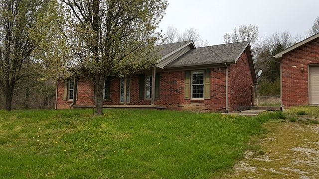 1st image of 415 Robert Taylor Ln