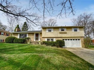 6707 Morrow Dr, Dayton, OH 45415