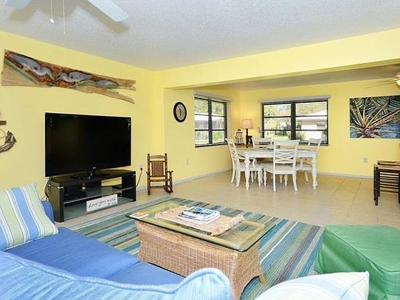 2nd image of 509 Villa Park Dr #509