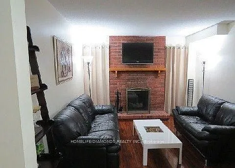 40 Harley Dr — Photo 4