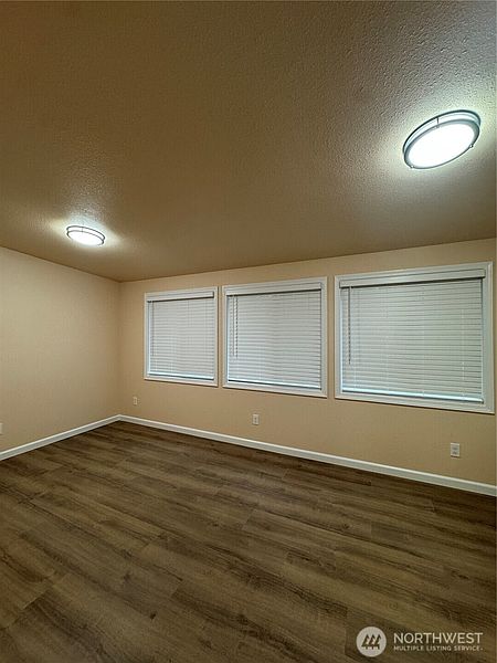 2nd image of 1833 Eastside Street SE