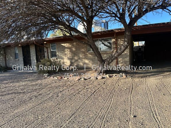 1143 E Water St #1145