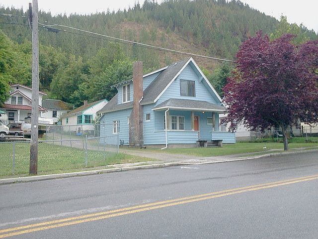 2nd image of 615 S Division St