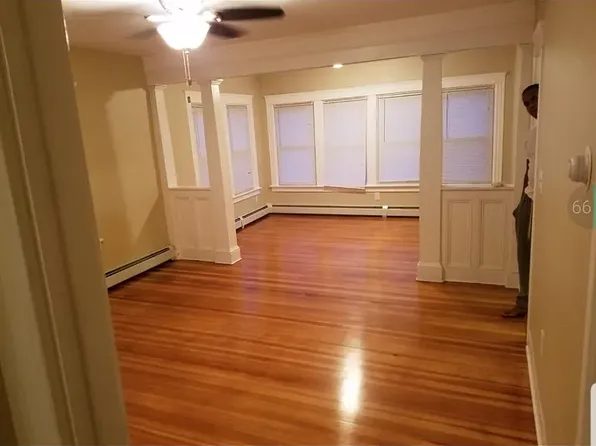 42 Pullen Ave #0, Pawtucket, RI 02861