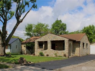 5317 Plainfield Rd, Dayton, OH 45432