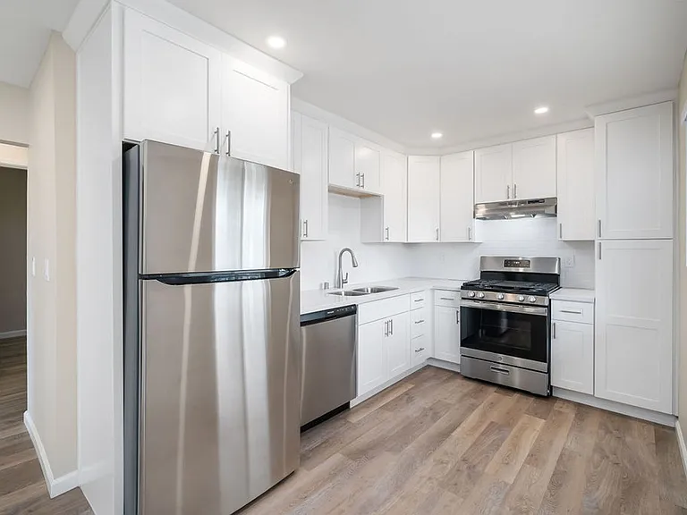 5340 Olmeda Ave — Photo 6