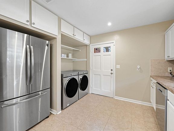 3rd image of 149 Pine Hill Dr