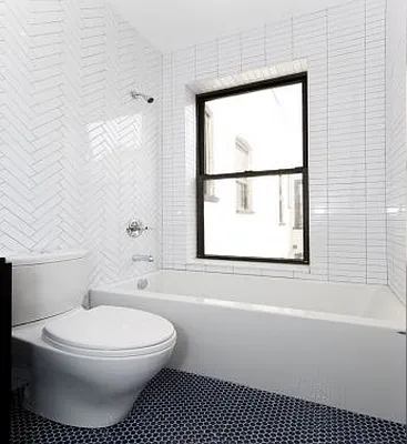 Rented by Icon Realty Management | media 28