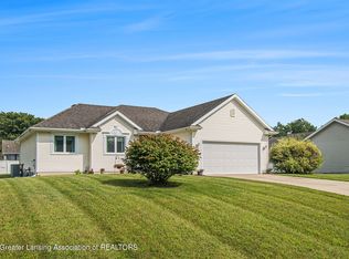 1321 Catsyl Rd, Jackson, MI 49203