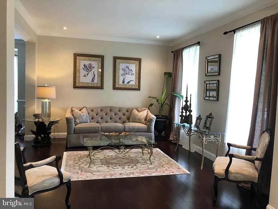 485 Spring St, Herndon, VA 20170 Zillow