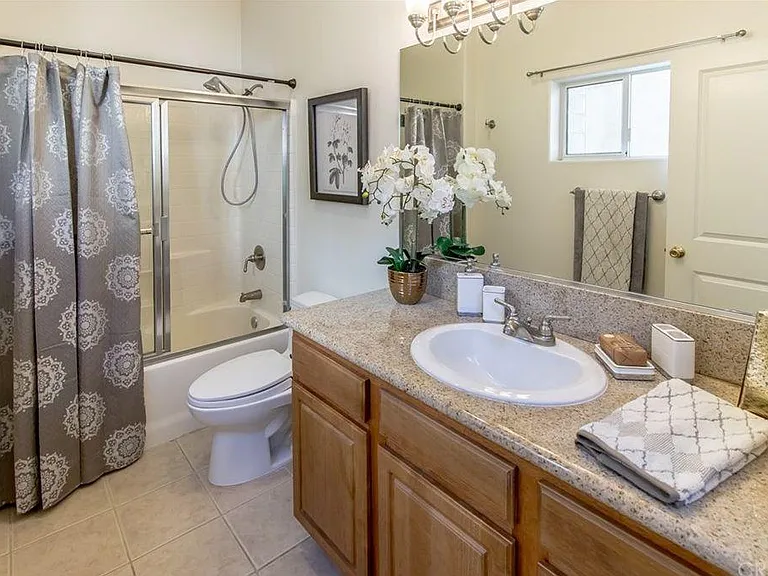 8800 Etiwanda Ave #9 — Photo 19