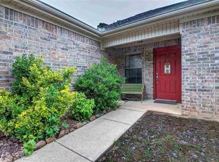 822 Coral Cv, Benton, AR 72015