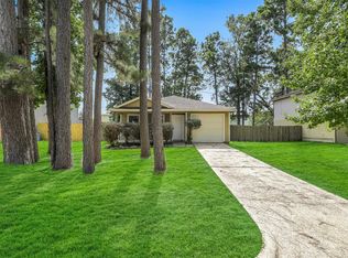 16774 Fallen Timbers Dr, Conroe, TX 77385