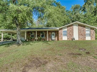 203 Brookside Dr, Northport, AL 35473