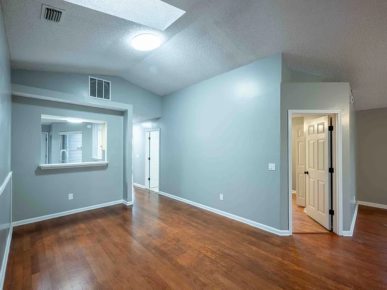 2645 Sam Houston Pl — Photo 31