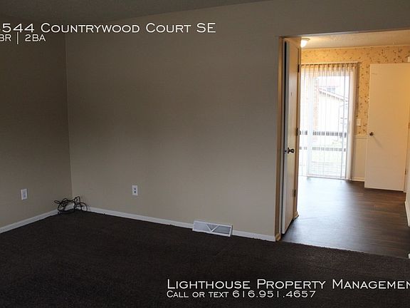 5th image of 4544 Countrywood Ct SE