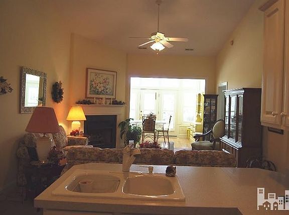5th image of 1016 Storm Petrel Ct